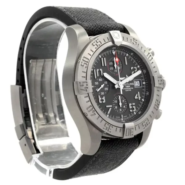 Replica Breitling Avenger Bandit E13383101M2W1